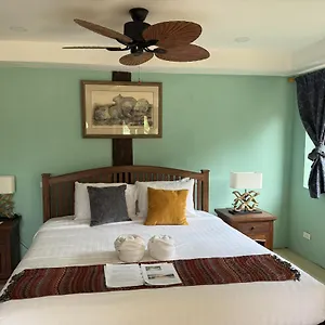 Hotel On The Mekong ***